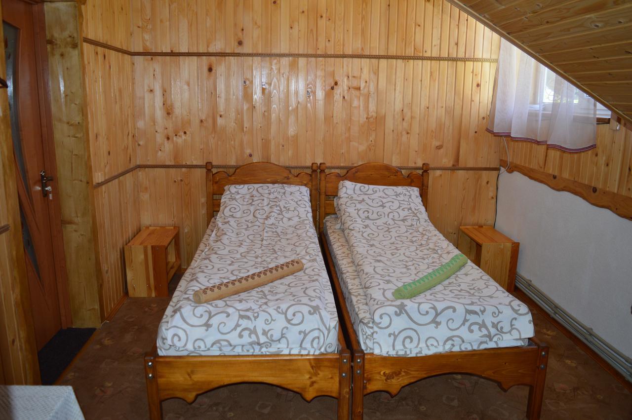 Guest House Mansarda Jaremtsje Buitenkant foto